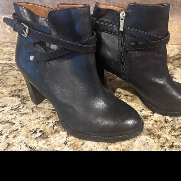 Ivanka Trump Black Heeled Ankle Boot Women's 10M (B-4 EP) - Picture 1 of 8